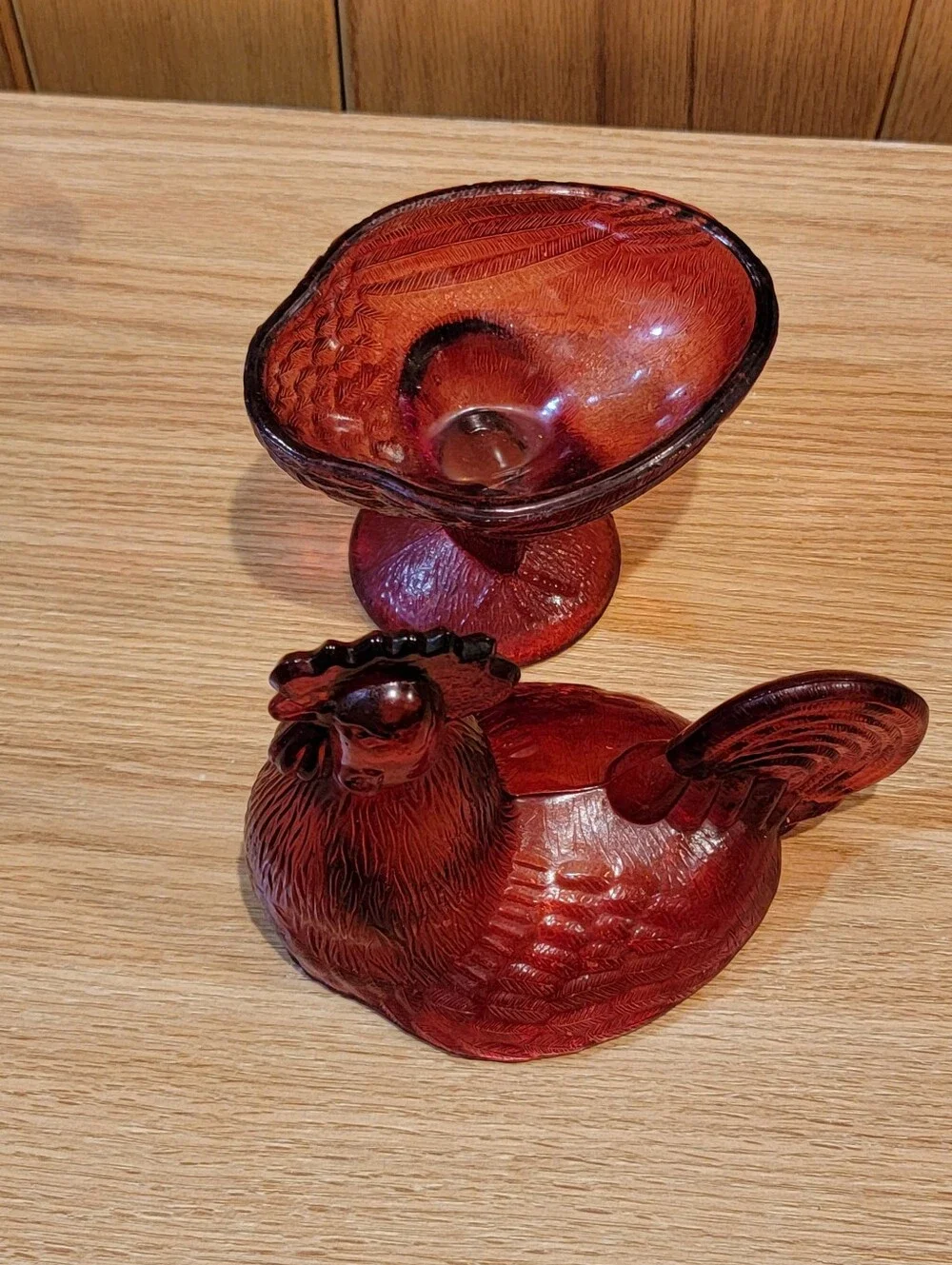 Vintage L.E. Smith Amberina Red Glass Standing Rooster Covered Candy Dish